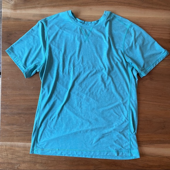 BUNDLE! 2 for 1 Lululemon T-Shirts! - Picture 4 of 11